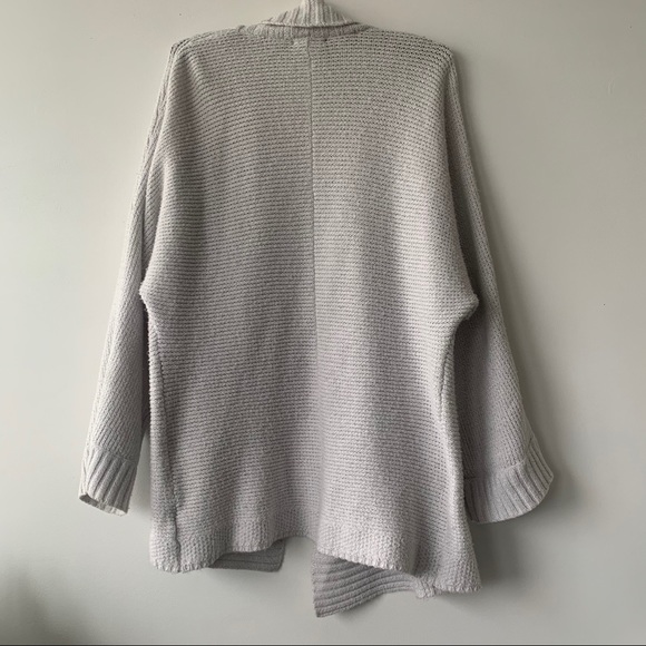 Knitted cardigan - Picture 2 of 5